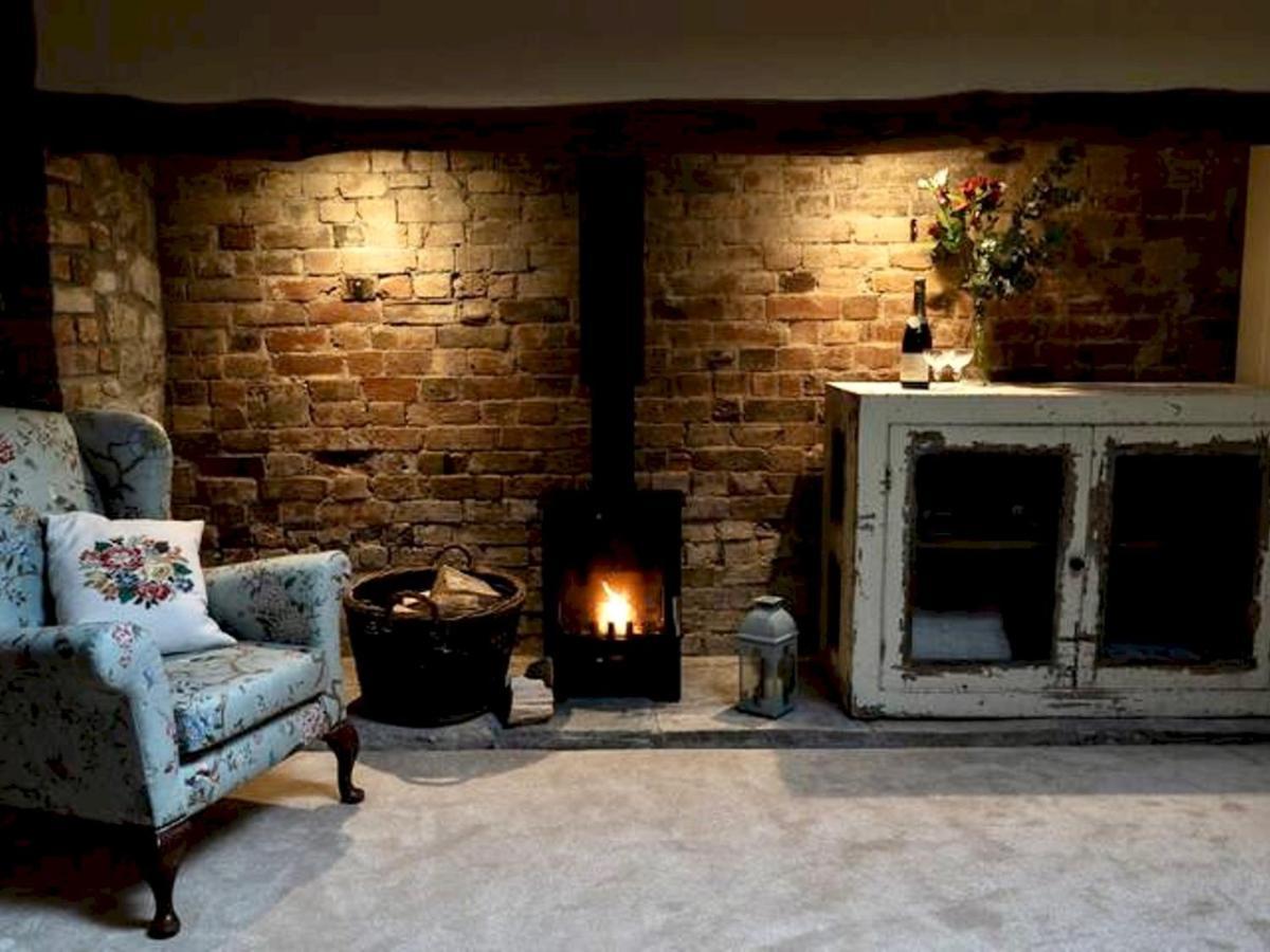Pass The Keys Goose Feather Barn, Luxury For Two Wedmore
